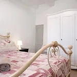 La Vecchia Torre Daire *
